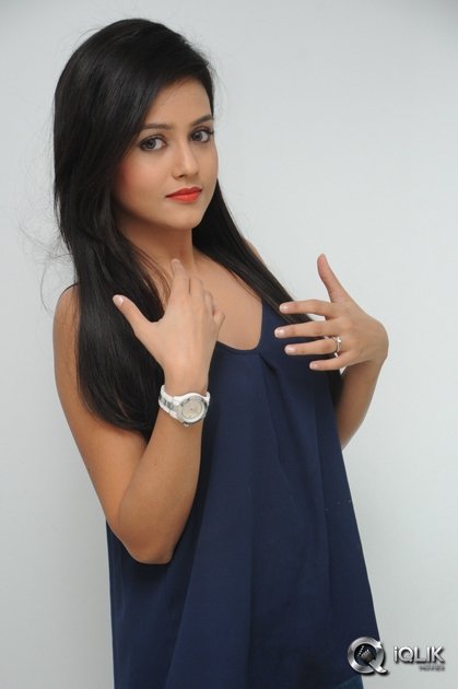 Mishti-Chakravarty-at-Columbus-Movie-Press-Meet